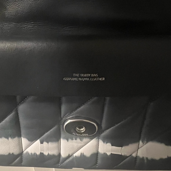 Coach Tie Dye Tabby 26 - Picture 4 of 7